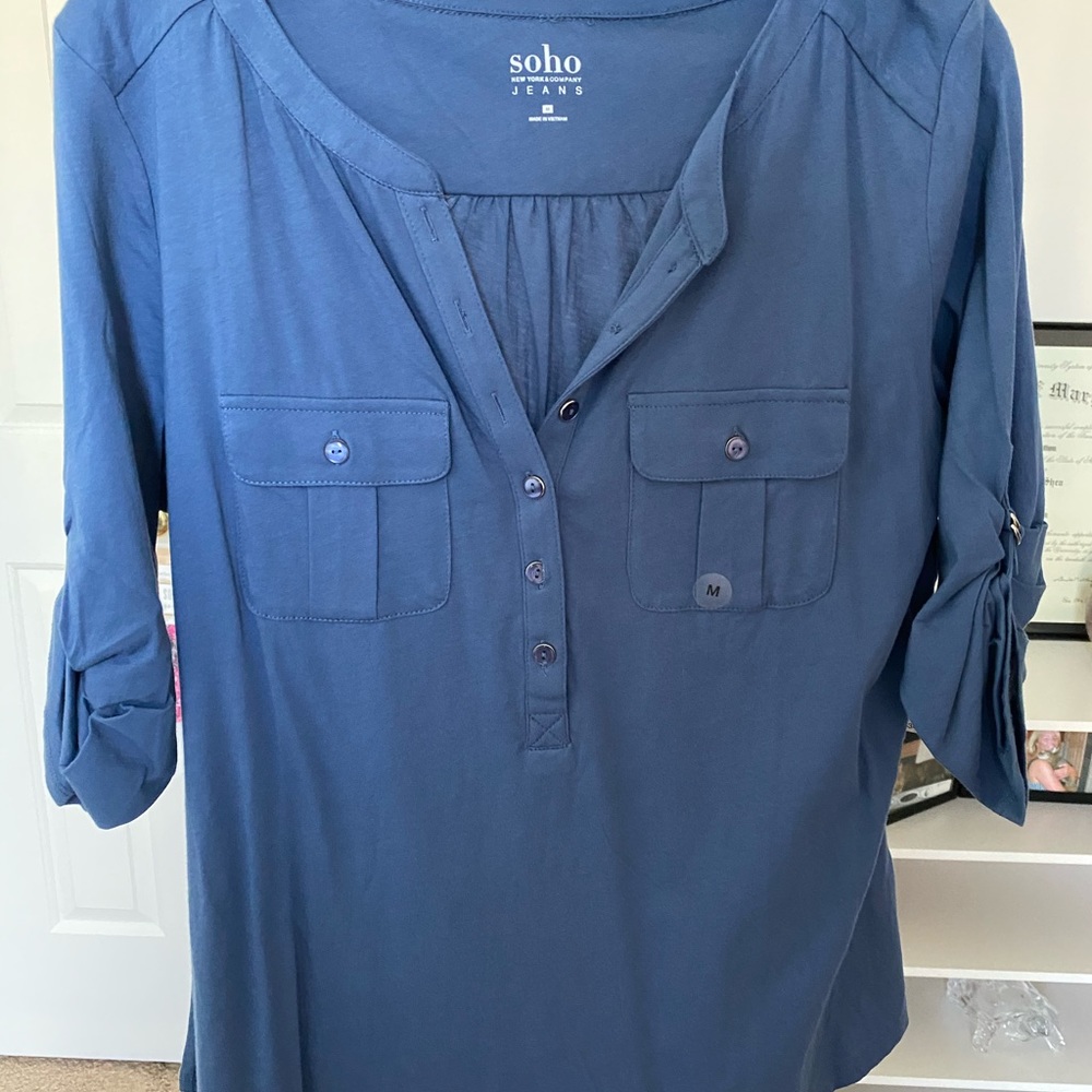Pull over top/adjustable sleeves and button up